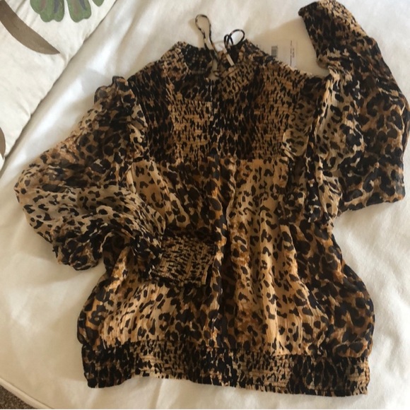 NWOT Free People Roma Blouse with lace tie back closure animal leopard print - Picture 8 of 11